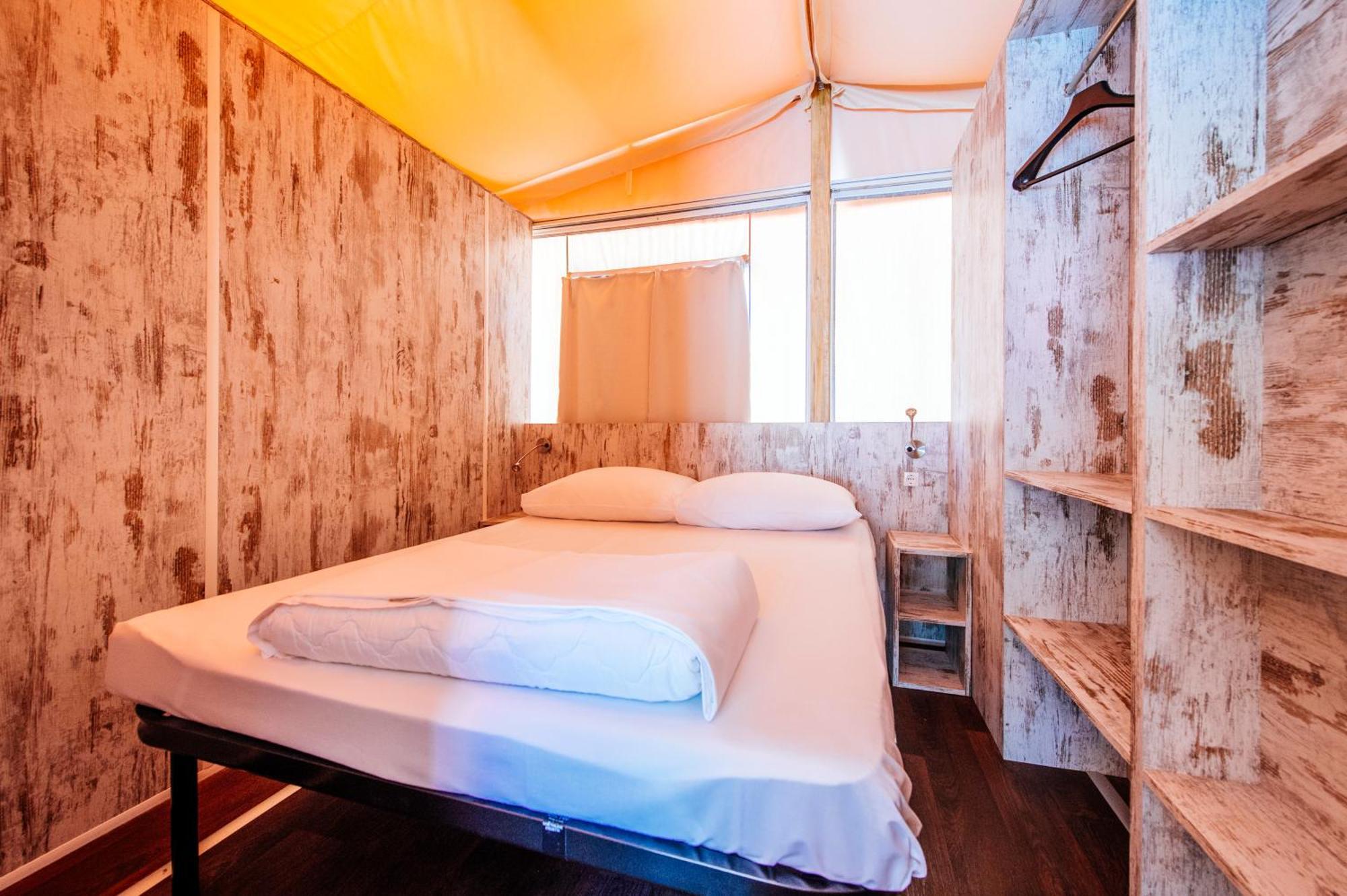 Zaton Holiday Resort Glamping Tents นิน ห้อง รูปภาพ